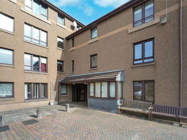 Flat for sale in Hayfield, Kirkcaldy