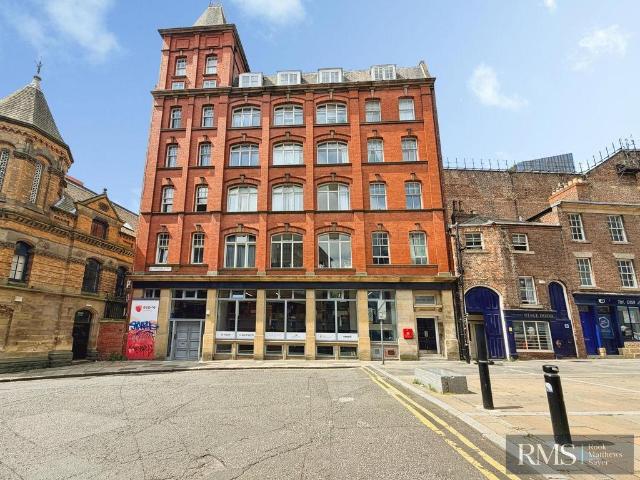 Flat for sale in Grainger Town, Tyne And Wear