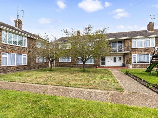 Flat for sale in West Worthing, Worthing