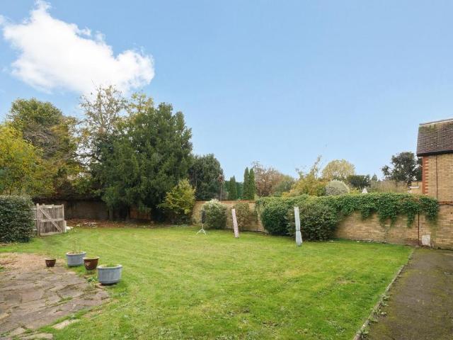Flat for sale in Putney, Greater London