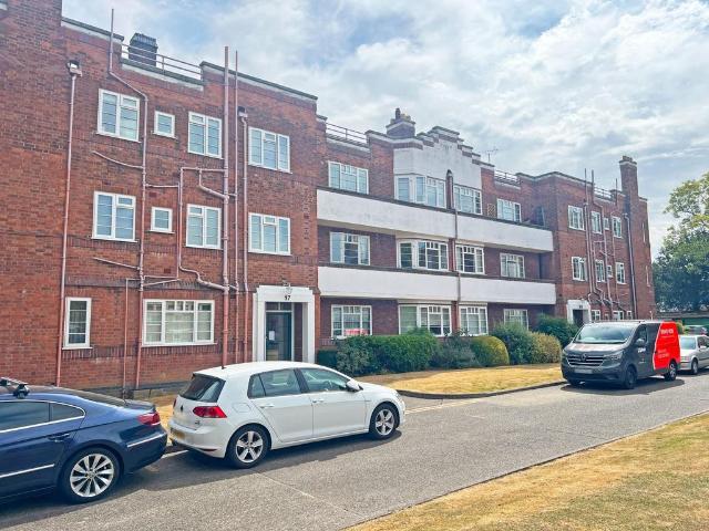 Flat for sale in Old Wharf, City Of Leicester