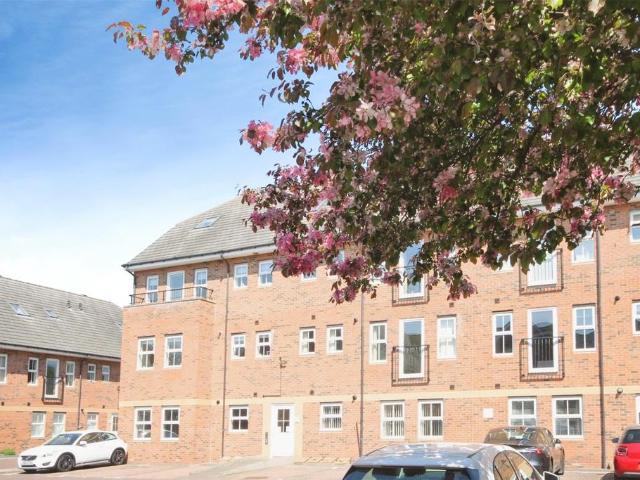 Flat for sale in Sunderland Bridge
