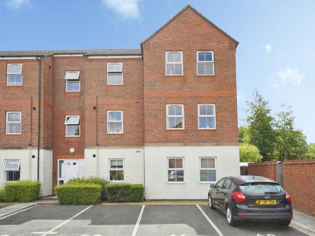 Flat for sale in Ashby-de-la-zouch, Leicestershire