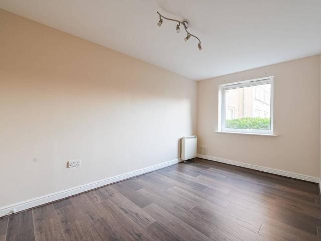 Flat for sale in Isle Of Man