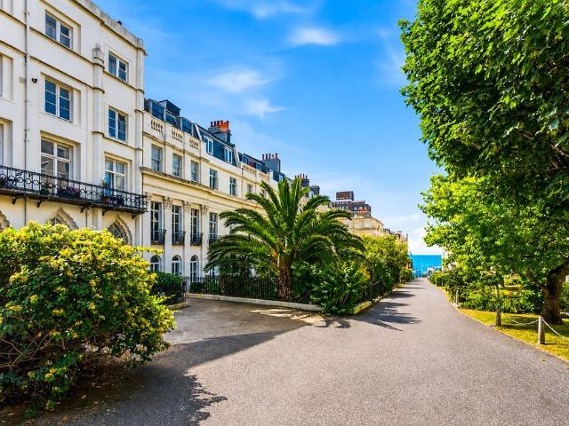Flat for sale in Brunswick, Brighton & Hove