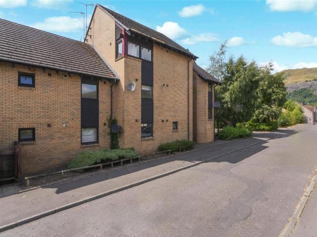 Flat for sale in Tillicoultry, Scotland