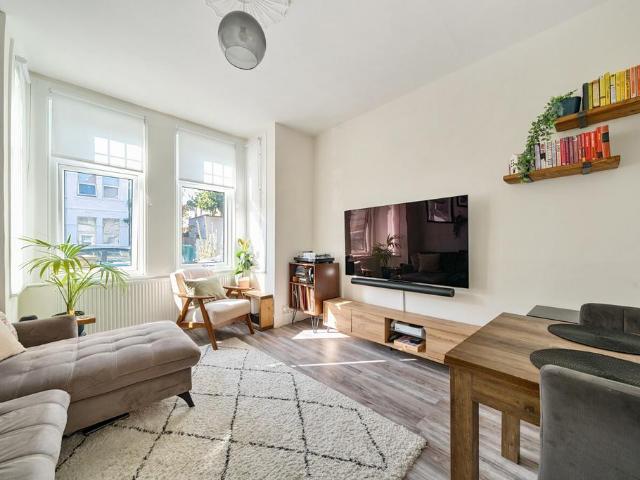Flat for sale in Dudden Hill, Greater London