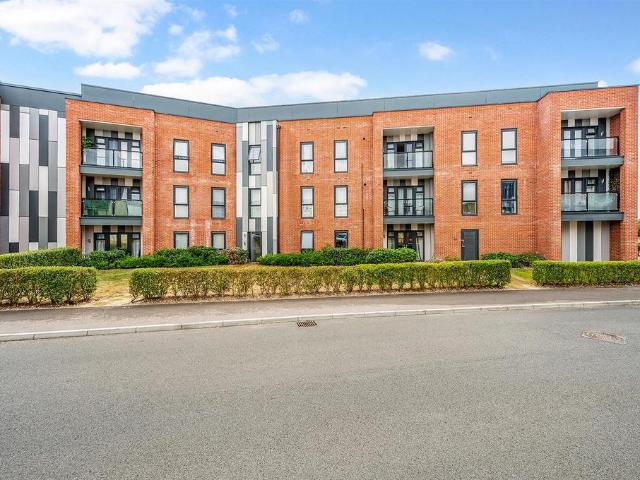 Flat for sale in East Anton, Test Valley