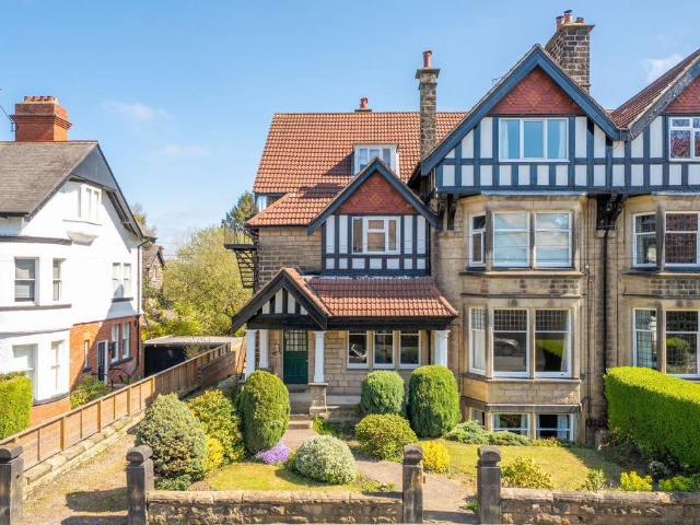 Flat for sale in Oatlands, Harrogate