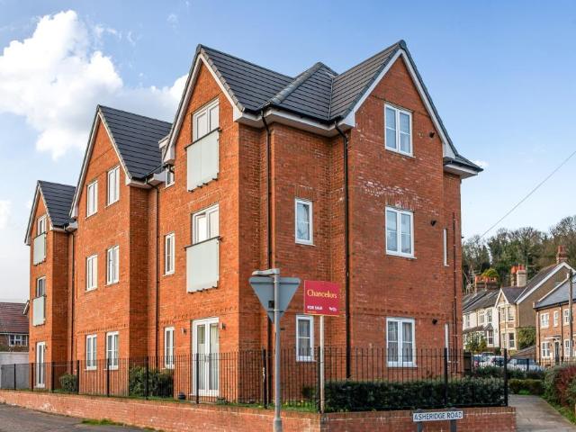 Flat for sale in Chesham, Asheridge