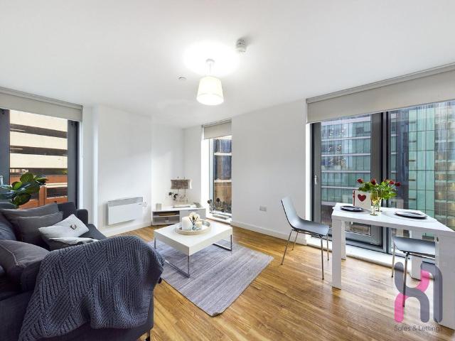 Flat for sale in Salford, Greater Manchester