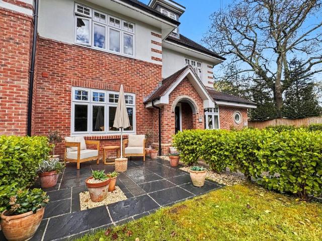 Flat for sale in Talbot Woods, Isle Of Man