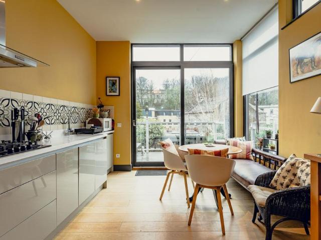 Flat for sale in Haymarket, Scotland