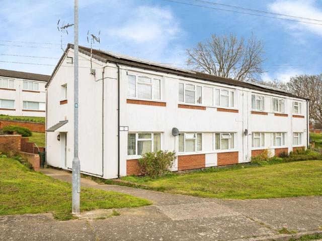Flat for sale in Acton, Wrexham