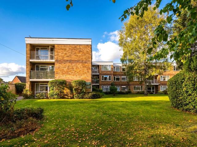 Flat for sale in Yardley Wood, West Midlands