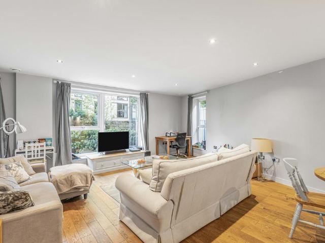 Flat for sale in Wandsworth, Isle Of Man