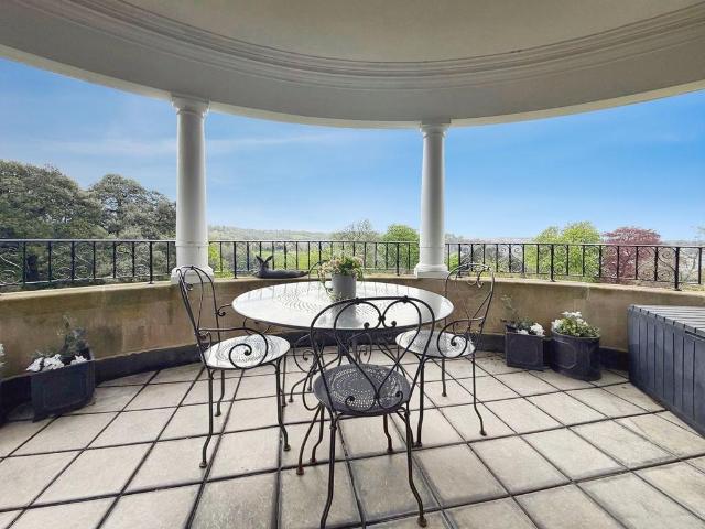 Flat for sale in Bathwick, Bath