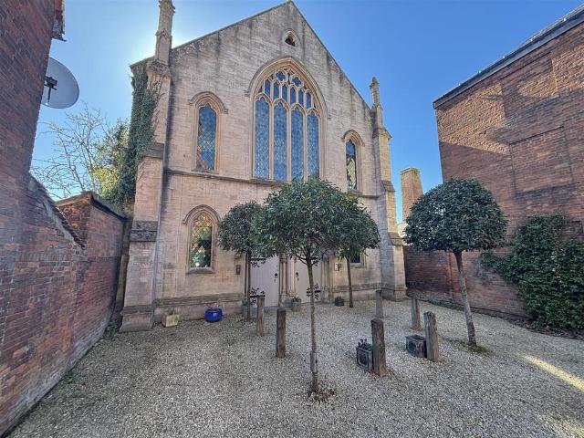 Flat for sale in Devizes, Isle Of Man