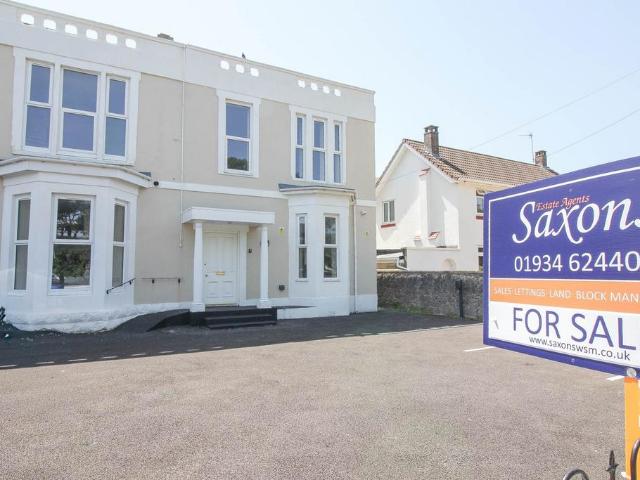 Flat for sale in Weston-super-mare, North Somerset