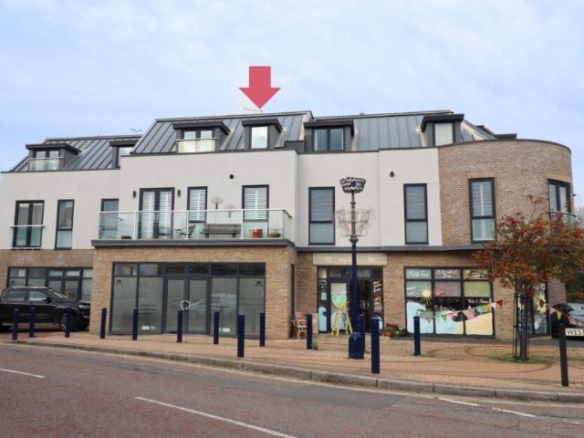 Flat for sale in Spring Vale, Hampshire