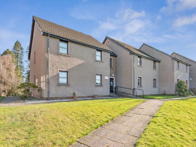 Flat for sale in Bridge Of Earn, Scotland