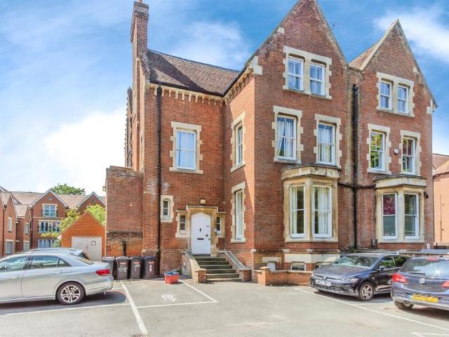 Flat for sale in Longport, The Bridge