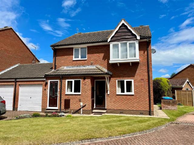 Flat for sale in Cottingham, East Riding Of Yorkshire