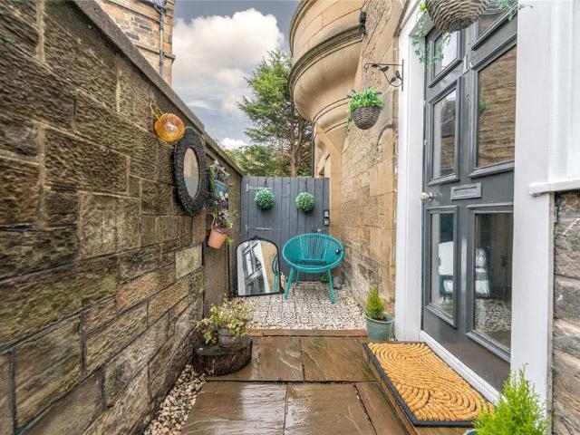 Flat for sale in Granton Harbour, Granton