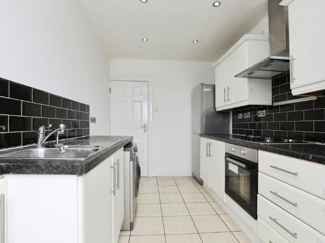 Flat for sale in Swanside, Knowsley