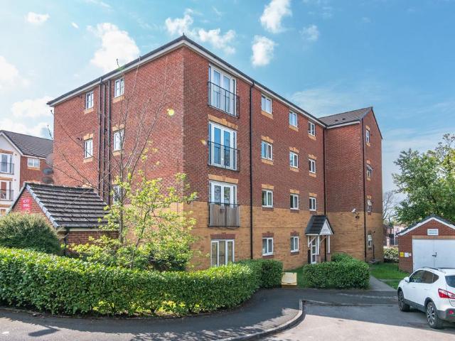 Flat for sale in Georgia, Greater Manchester
