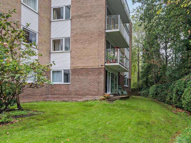 Flat for sale in Kineton Green, Solihull