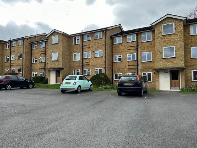 Flat for sale in Charlotteville, Westborough