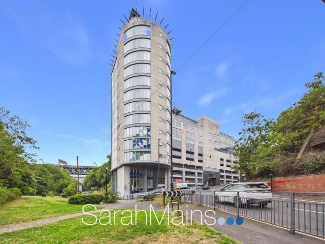 Flat for sale in Grainger Town, Tyne And Wear