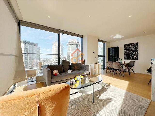 Flat for sale in Isle Of Dogs, Isle Of Man