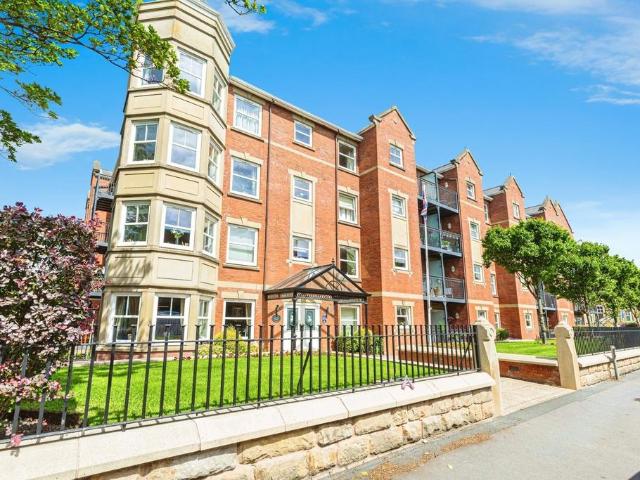 Flat for sale in St Annes, Lytham