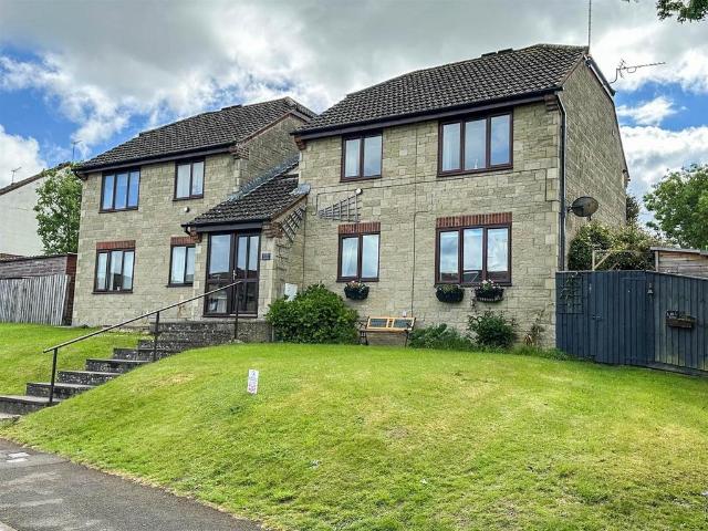 Flat for sale in Malmesbury, Wiltshire