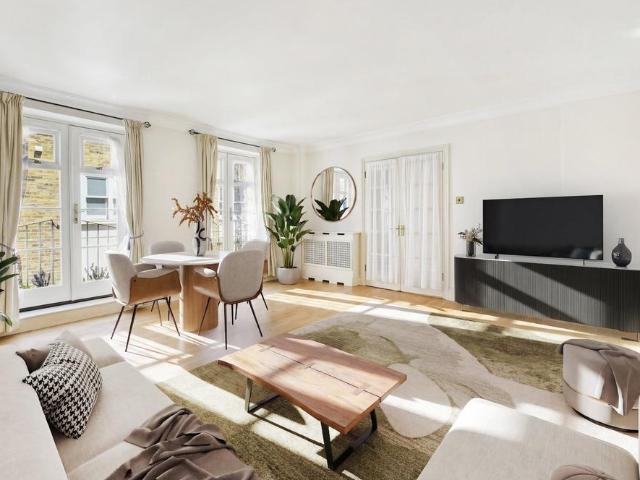Flat for sale in Westminster, Greater London