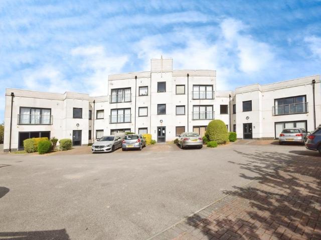 Flat for sale in Winthorpe, Belleau