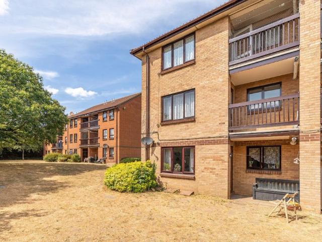 Flat for sale in Mile Cross, East Bank
