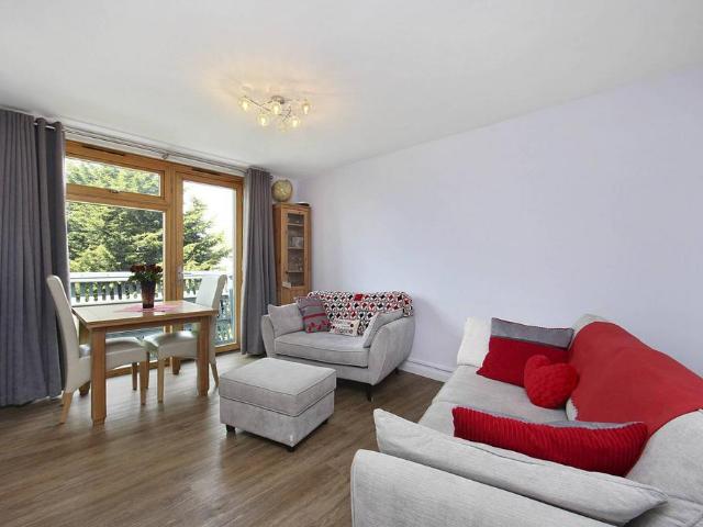Flat for sale in Plaistow, Isle Of Man
