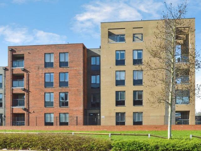 Flat for sale in Whitehouse, Milton Keynes