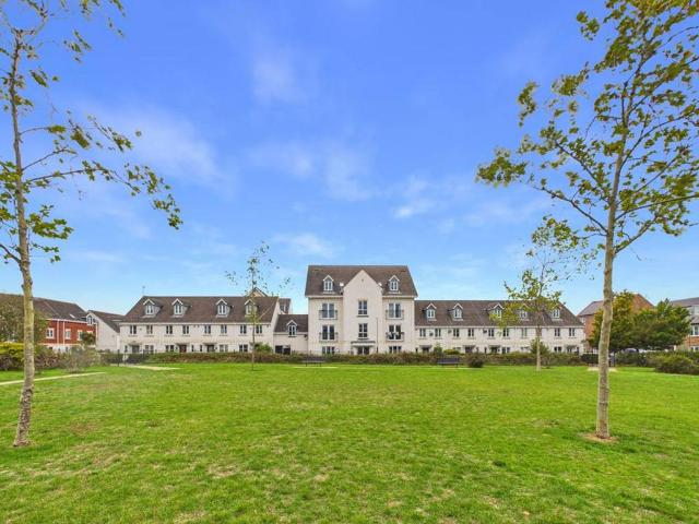 Flat for sale in Kingsditch, Cheltenham