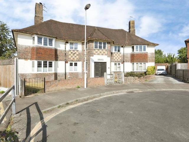 Flat for sale in Blackwell, Perryfields