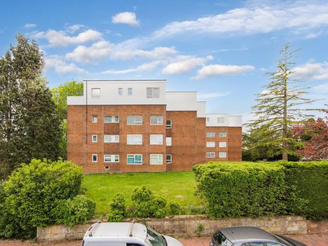 Flat for sale in St James, Sandown Park