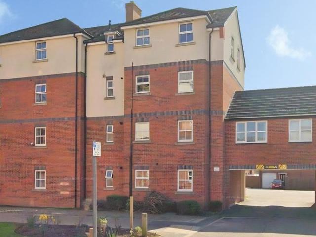 Flat for sale in Belgrave, Leicester