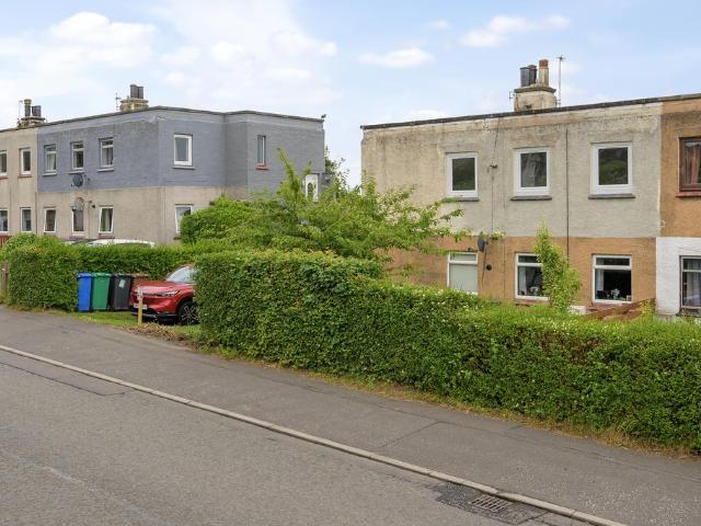 Flat for sale in Brucefield, Dunfermline