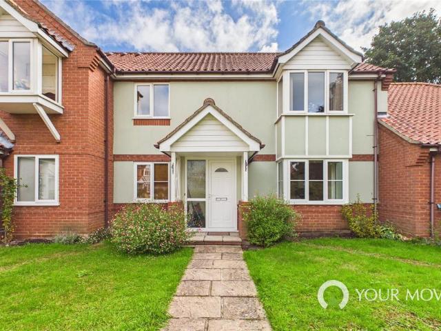 Flat for sale in Eastbridge, Suffolk