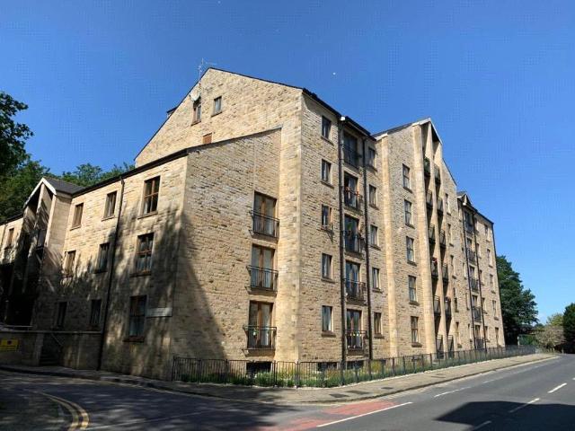 Flat for sale in The Quayside, Bare