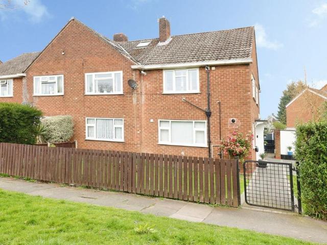 Flat for sale in Sale Moor, Trafford Park