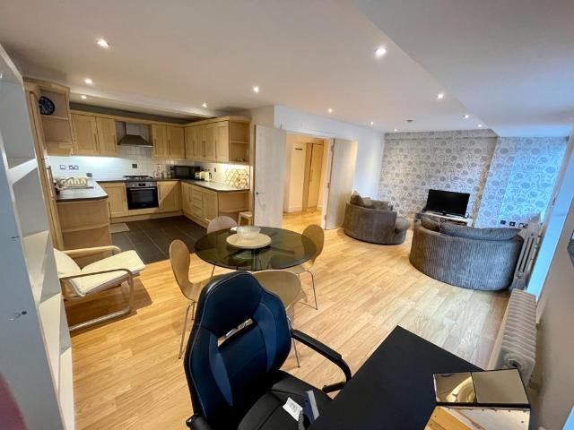Flat for sale in Walworth, Greater London